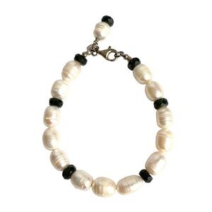 Vintage Freshwater Baroque Cultured Pearl Bracelet Green Gemstone Bead 8.5” Long